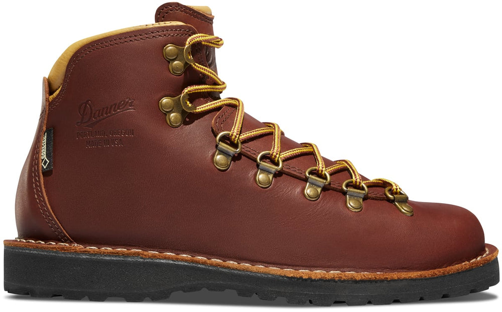 Mountain Pass Cedar / Danner