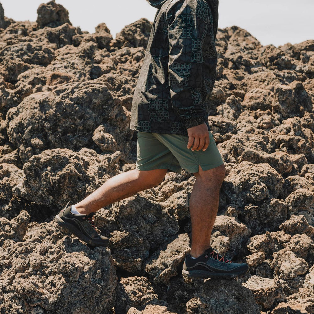 Sig Zane X Danner ʻŌnini Windbreaker Black/Green / Danner