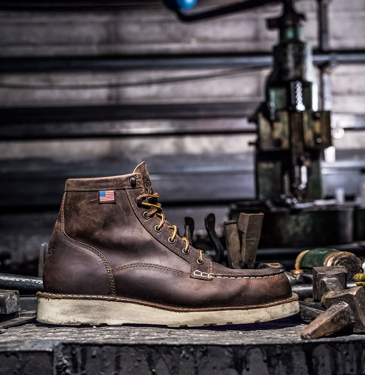 Bull Run Moc Toe 6" Brown Steel Toe / Danner