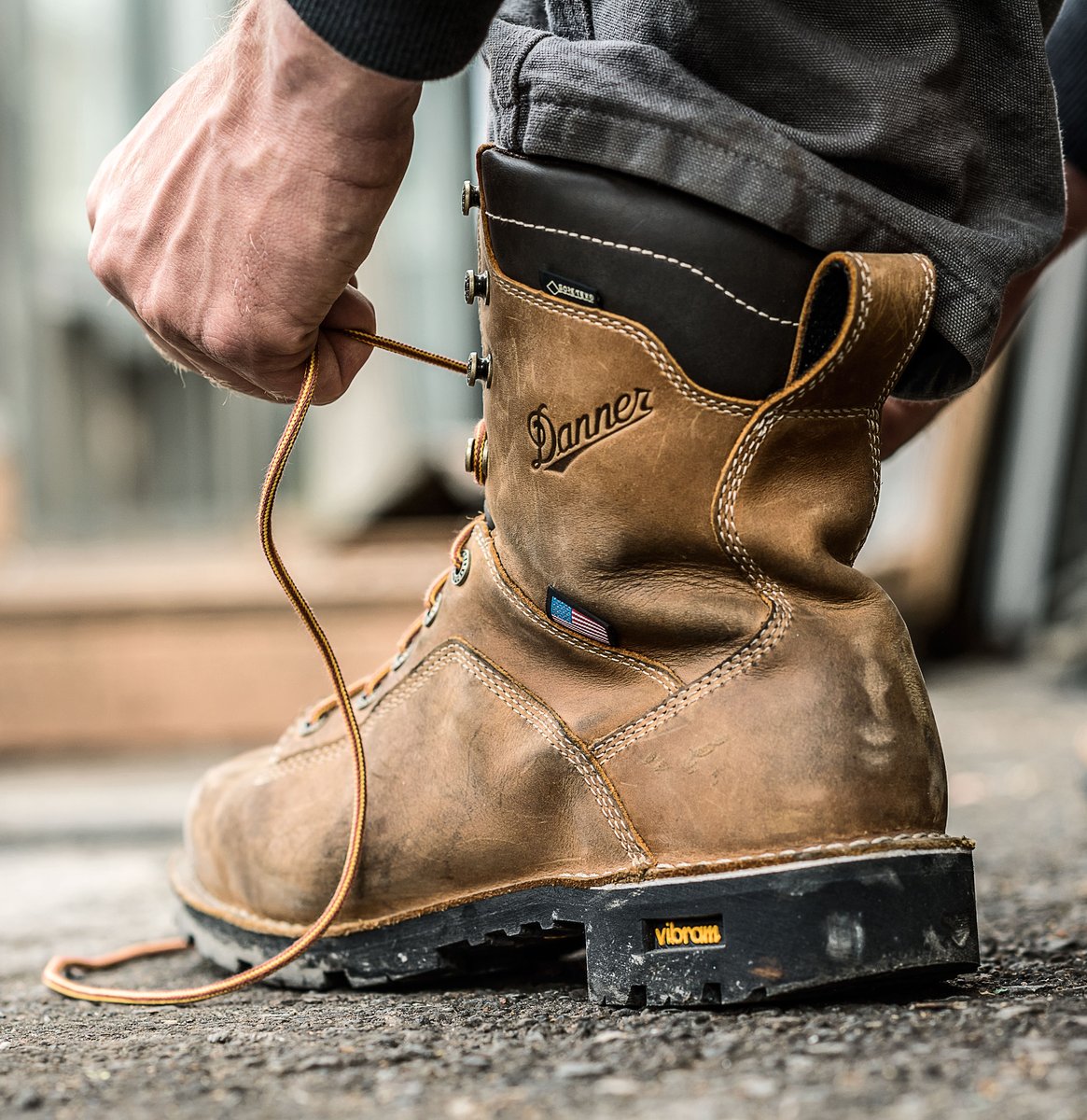 Quarry USA Distressed Brown Alloy Toe / Danner