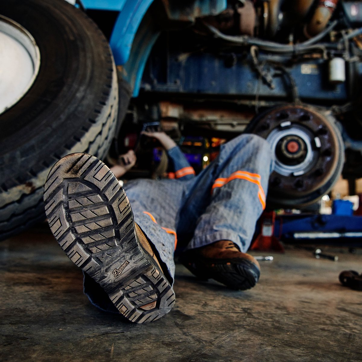 Caliper 6" Brown Aluminum Toe / Danner