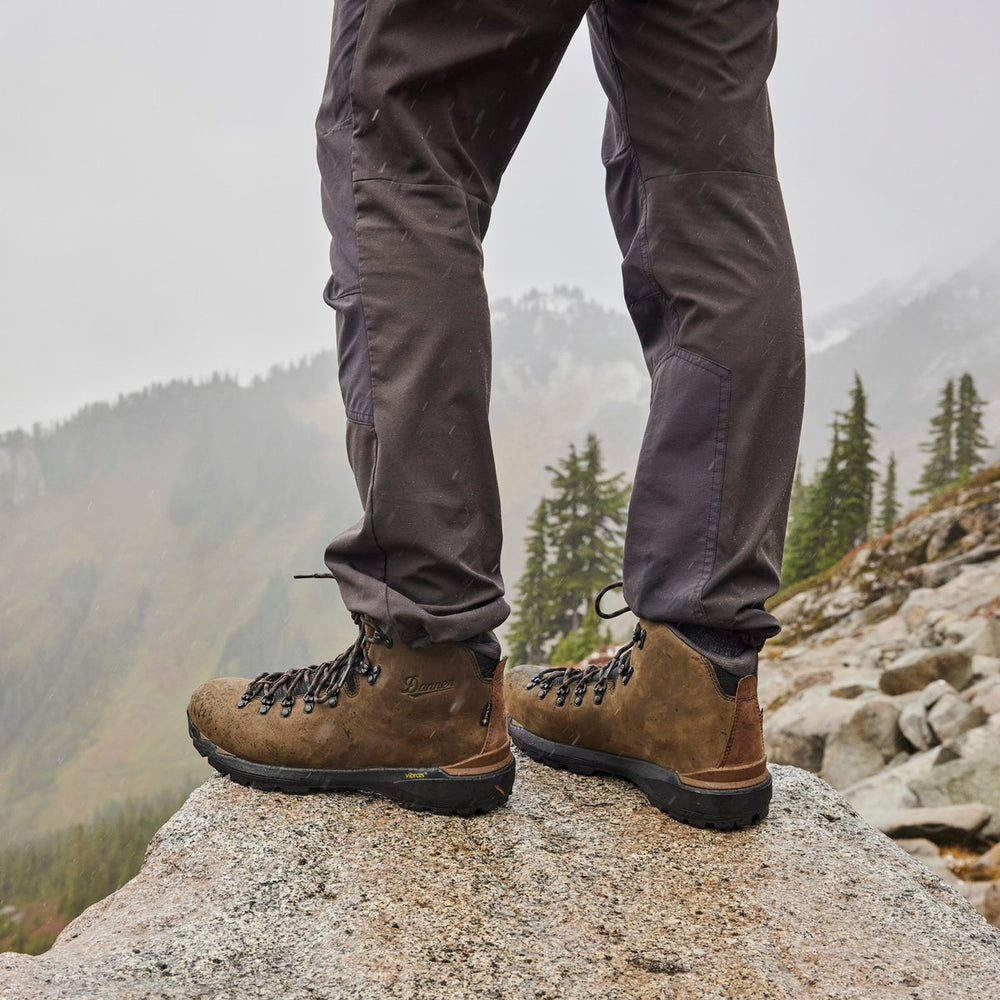 Mountain 600 EVO Topsoil Brown/Black / Danner
