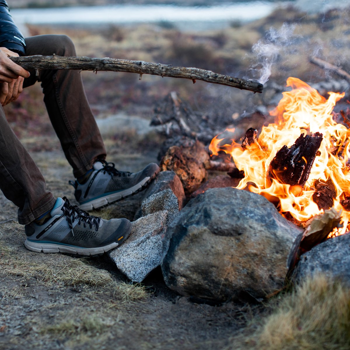 Trail 2650 Charcoal/Goblin Blue / Danner