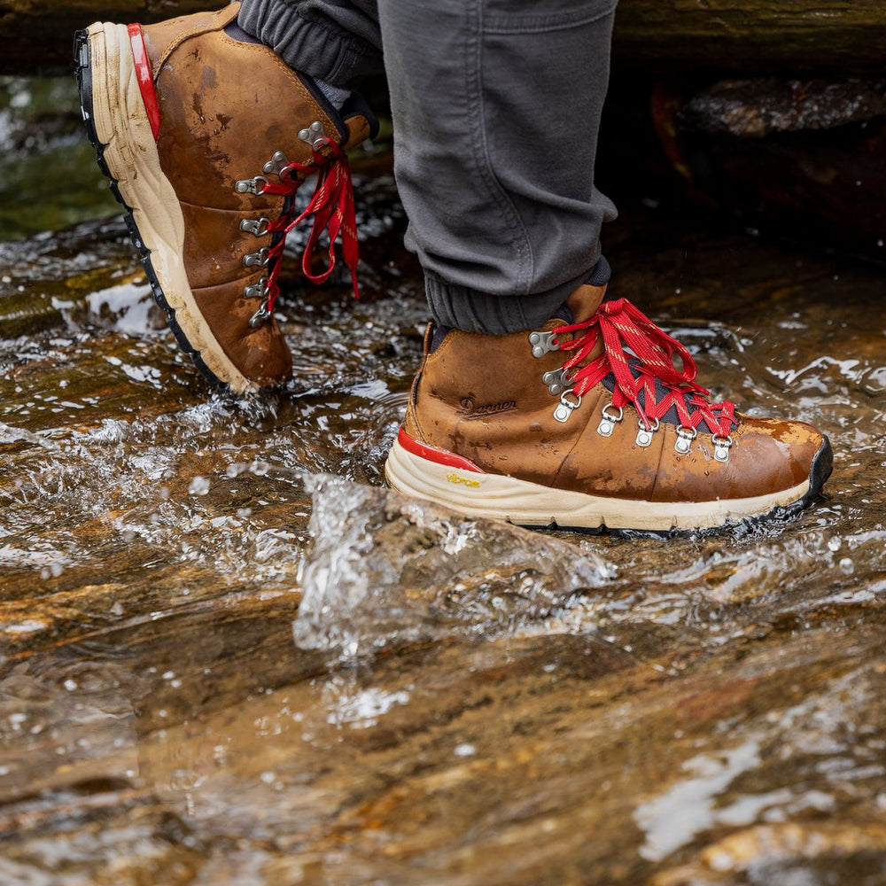 Mountain 600 Leaf GTX Grizzly Brown/Rhodo Red / Danner