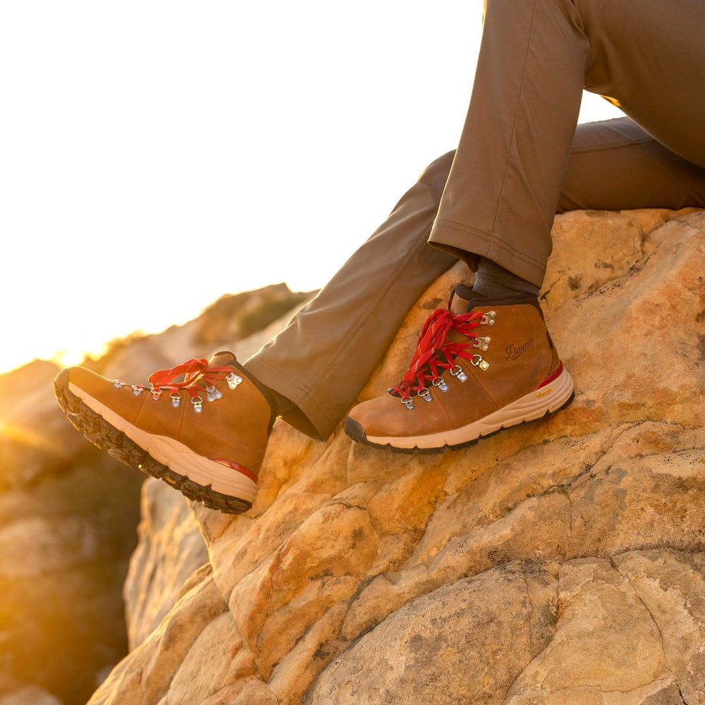 Mountain 600 Leaf GTX Grizzly Brown/Rhodo Red / Danner