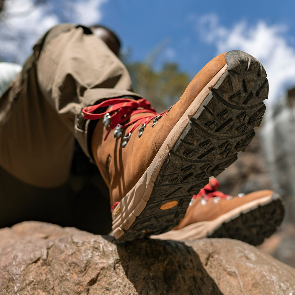 Mountain 600 Leaf GTX Grizzly Brown/Rhodo Red / Danner