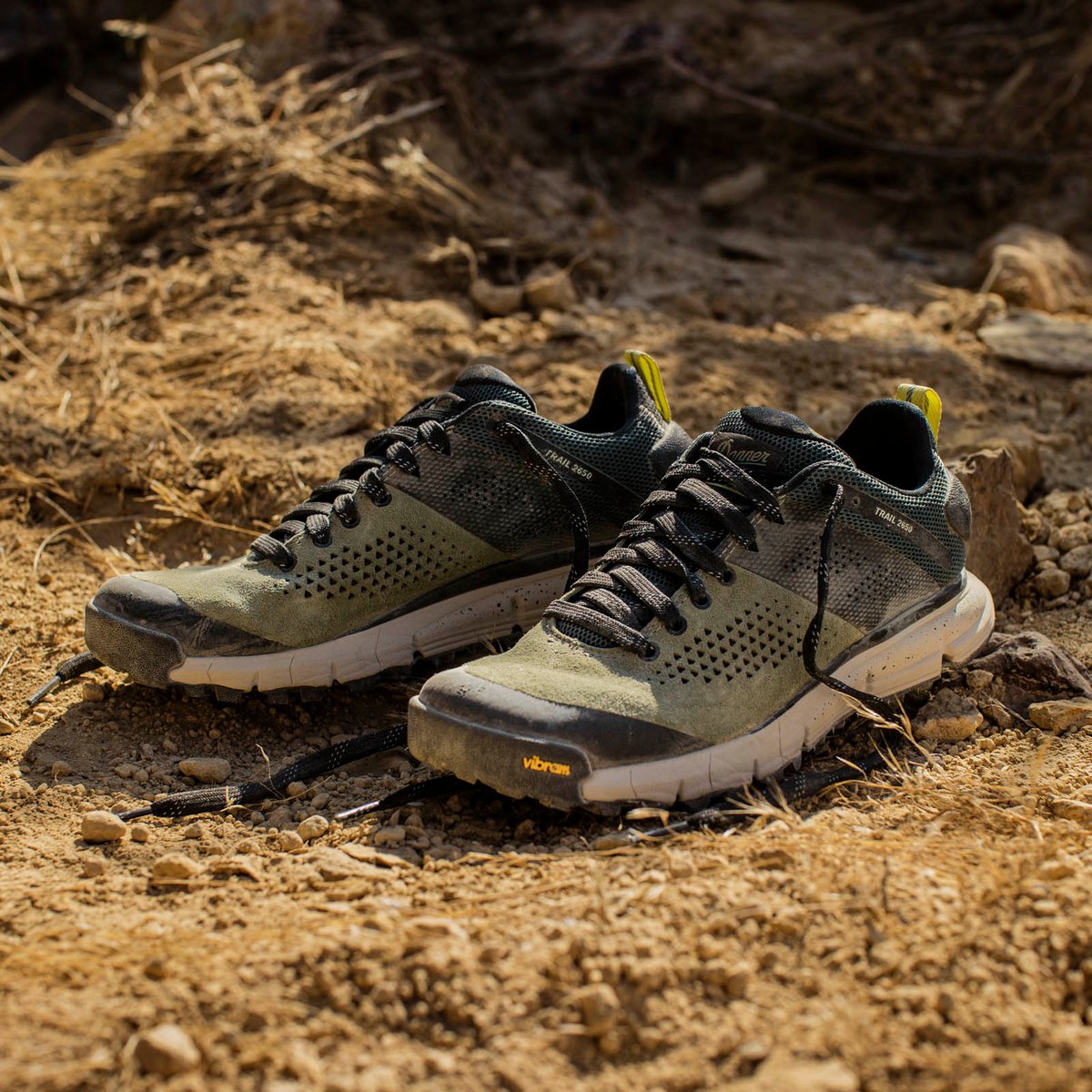 Trail 2650 Oil Green/Jet Black / Danner
