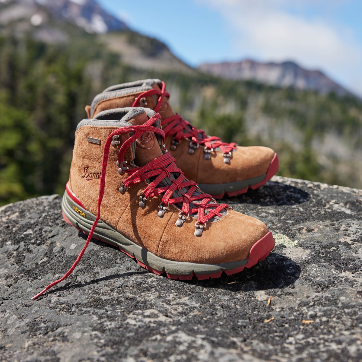 Mountain 600 Brown/Red / Danner