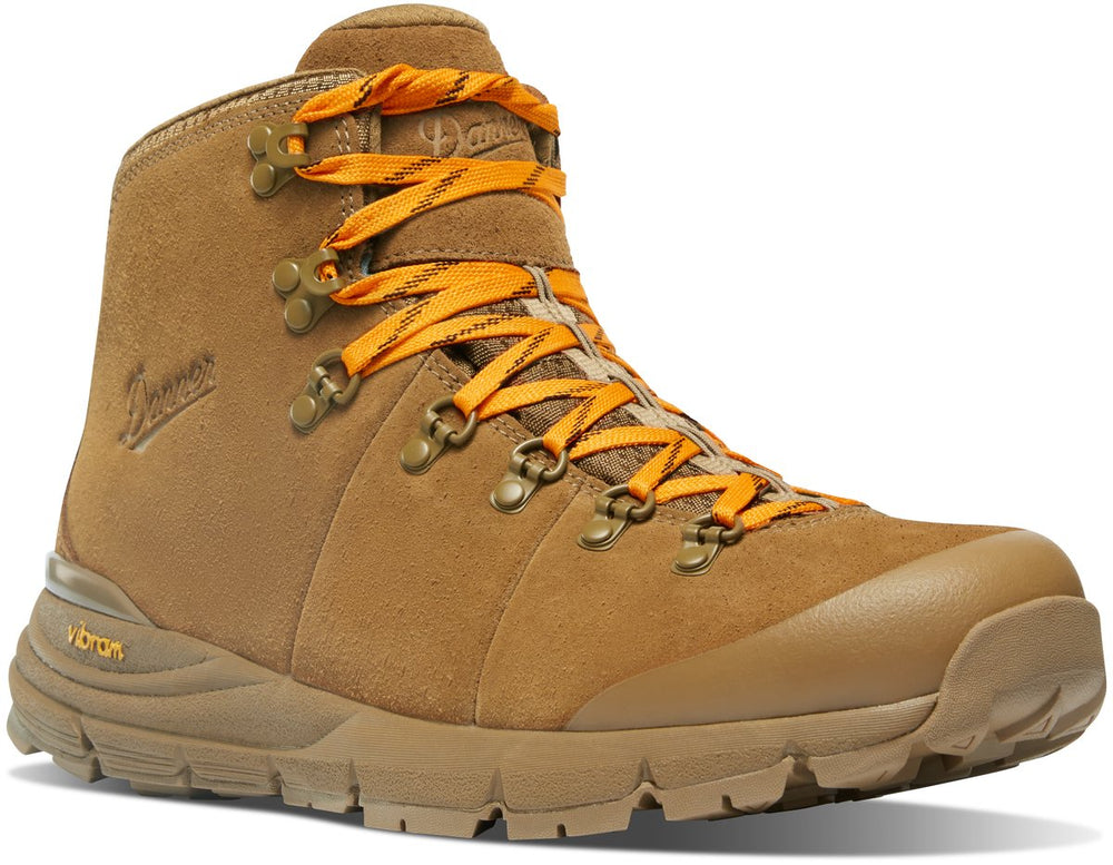 Mountain 600 Coyote / Danner