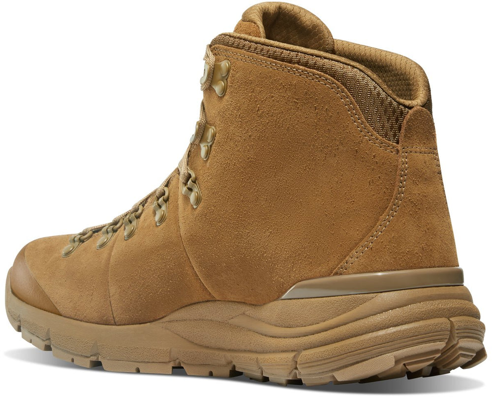 Mountain 600 Coyote / Danner