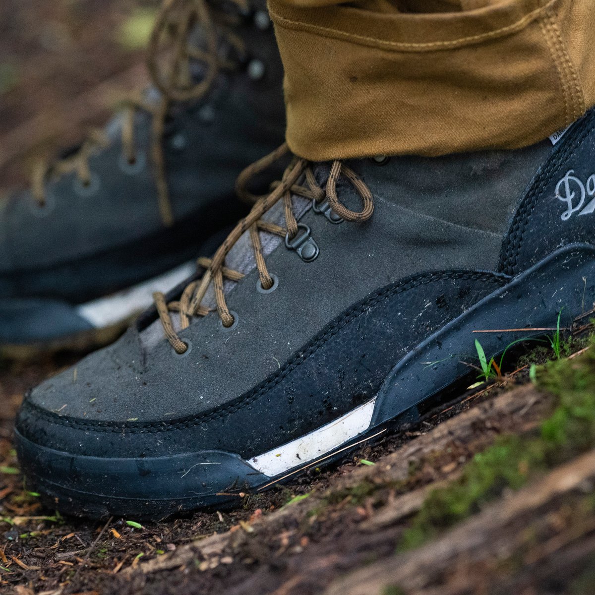 Panorama Low 4" Black Olive / Danner