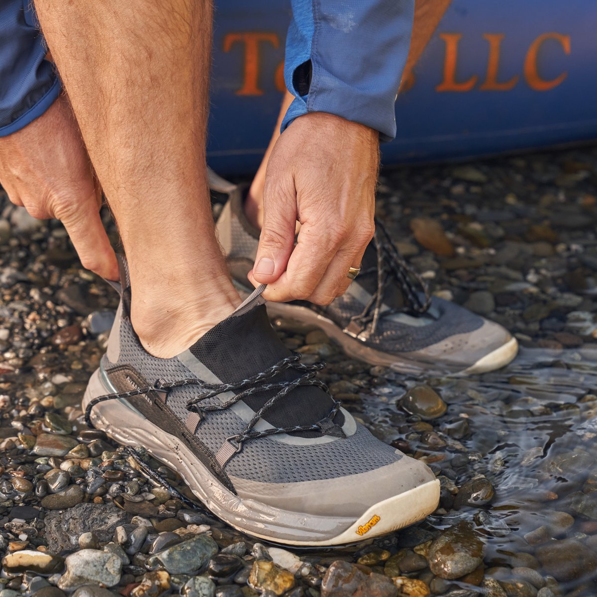 Rivercomber Goblin Blue/Charcoal / Danner