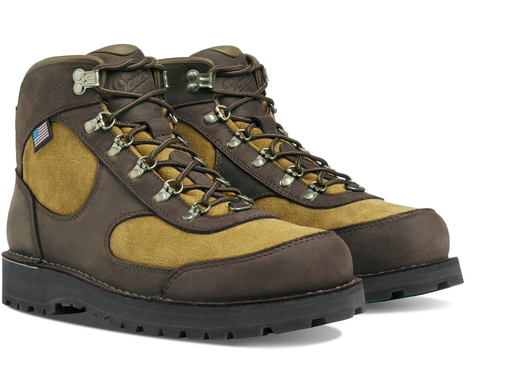 Cascade Crest Turkish Coffee/Moss Green / Danner