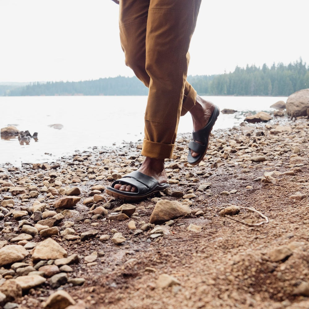 Shelter Cove Black / Danner