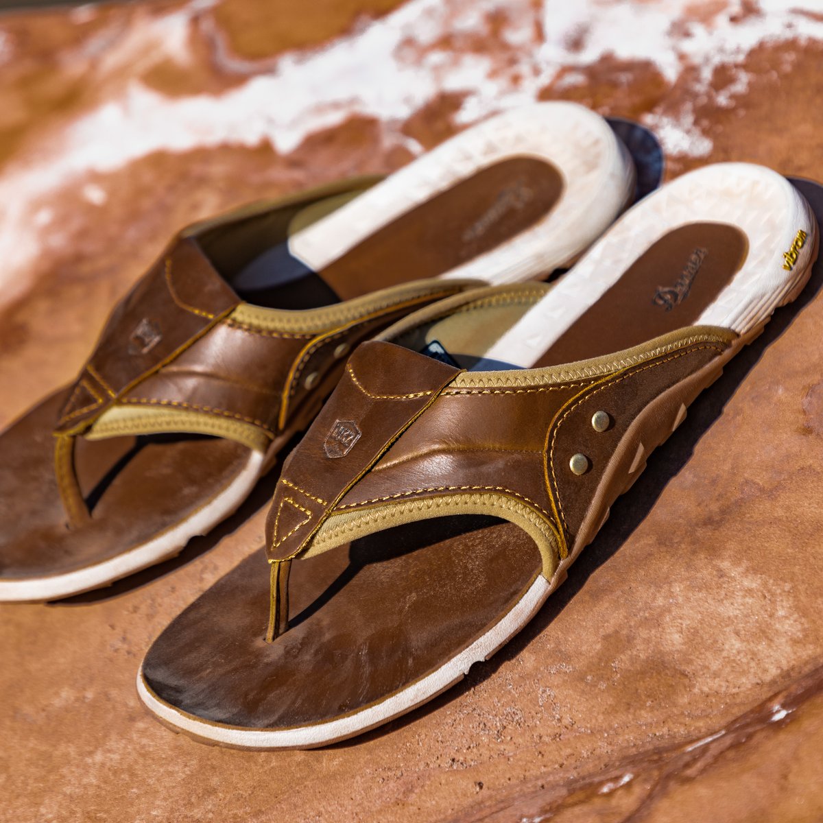 Lost Coast Sandal Sand Dune / Danner
