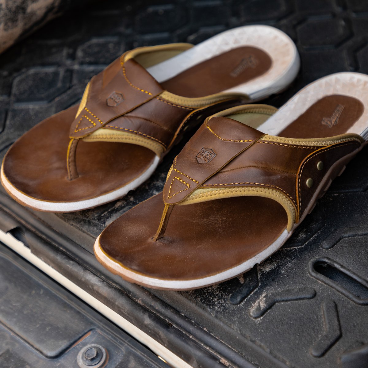 Lost Coast Sandal Sand Dune / Danner