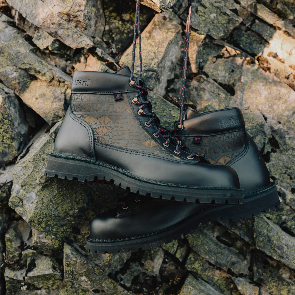 Danner Light Sig Zane ‘A‘ali‘i Black/Lava Rock / Danner