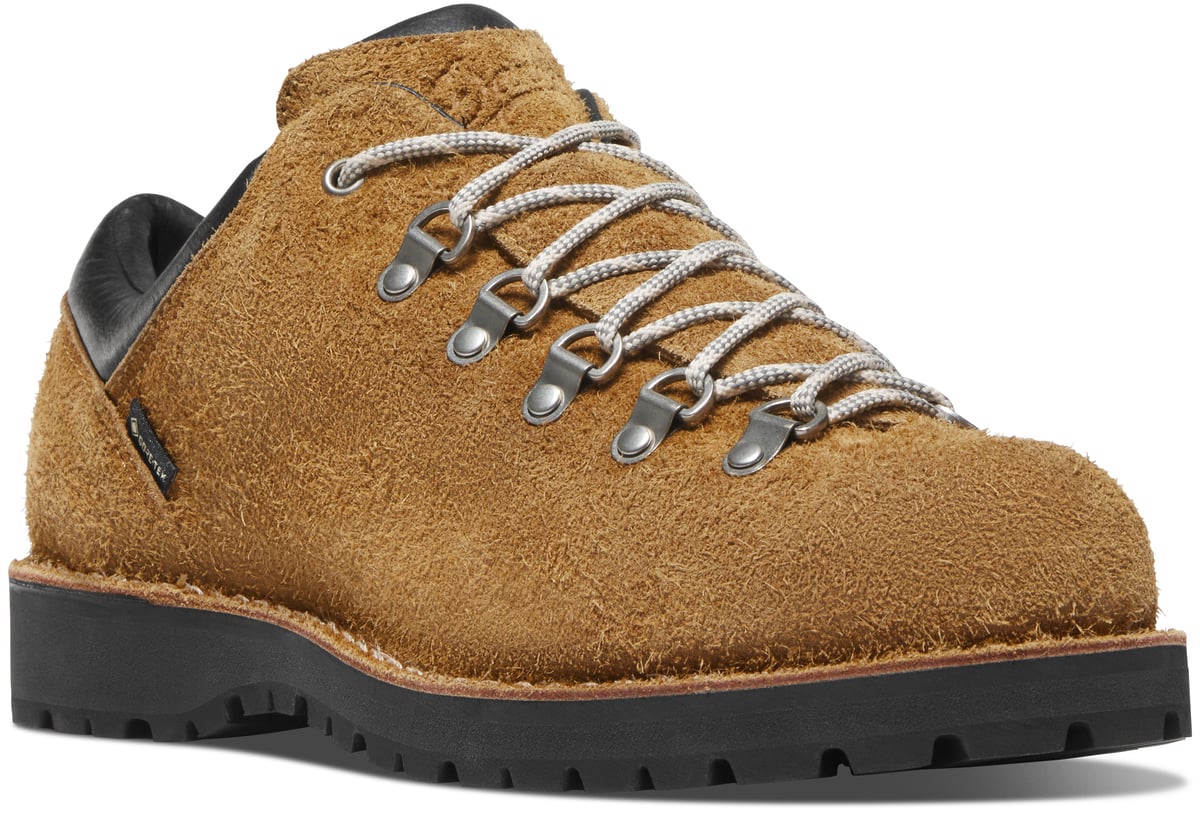 Trail Field Cascade / Danner