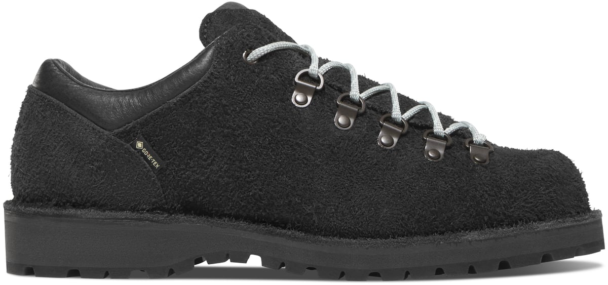 Trail Field Jet Black / Danner