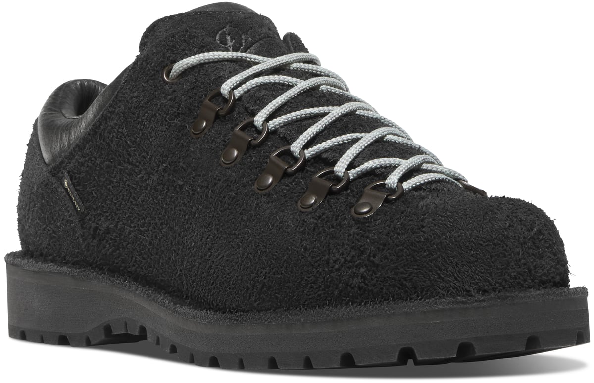 Trail Field Jet Black / Danner