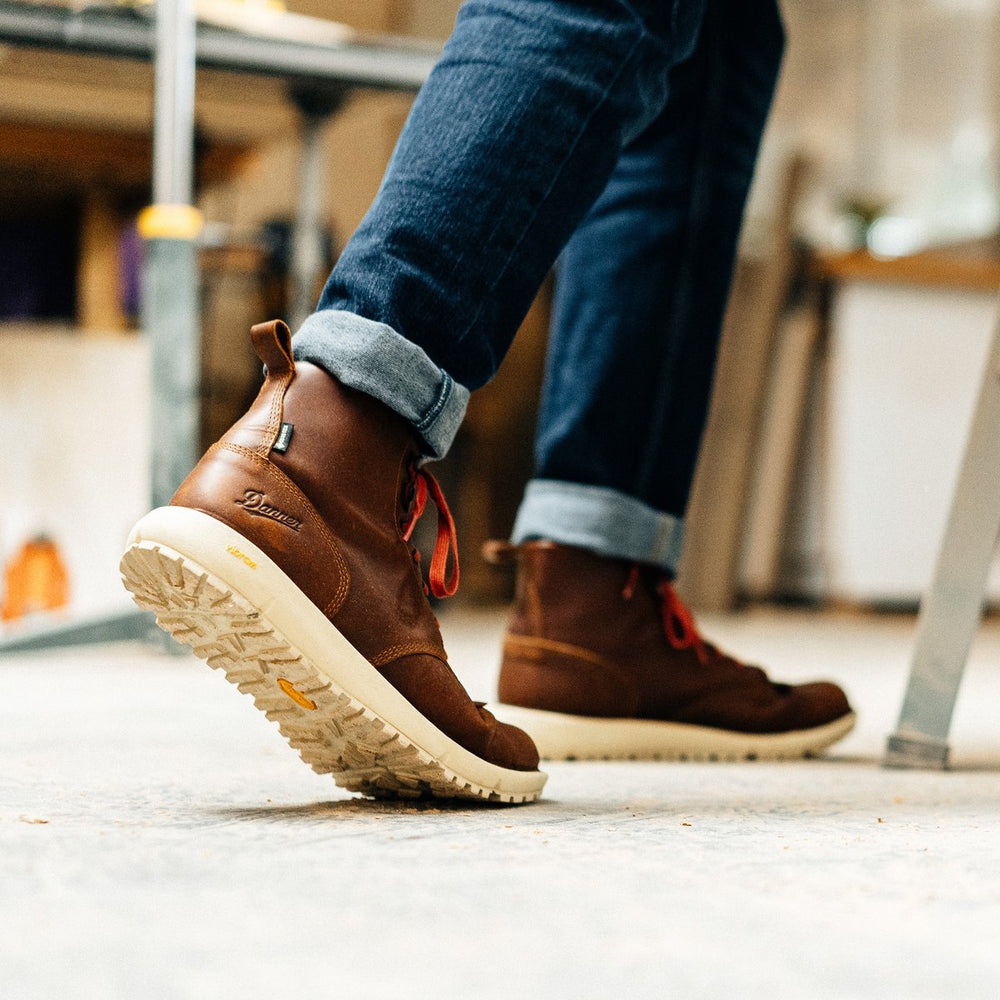 Logger 917 GTX Monk's Robe / Danner
