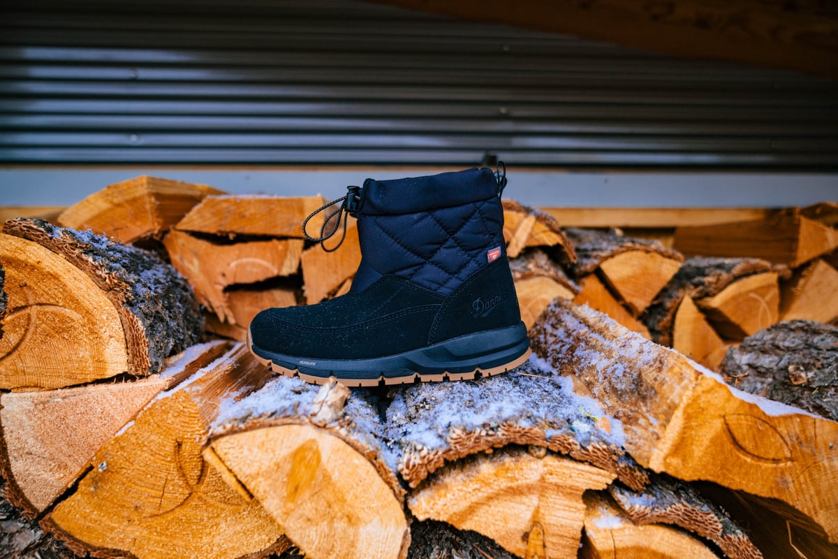 Cloud Cap Black Insulated 400G / Danner