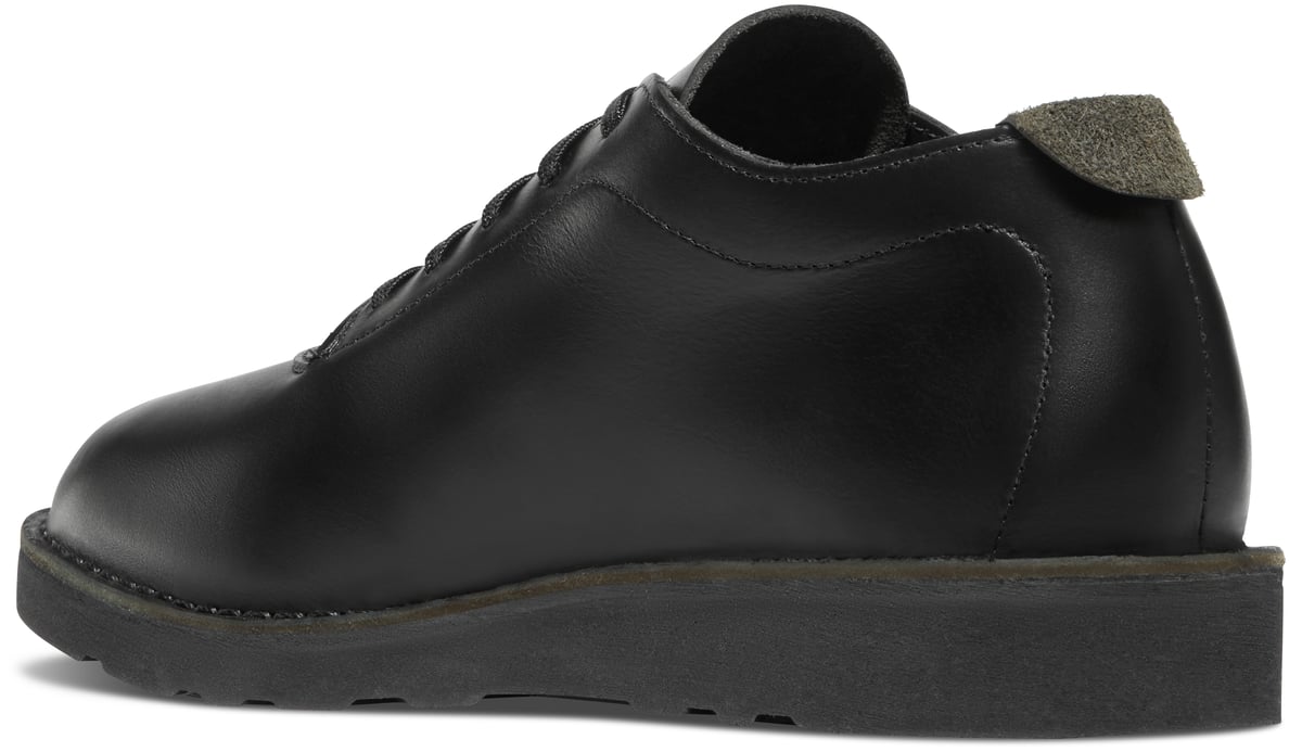 Cavalier Black / Danner