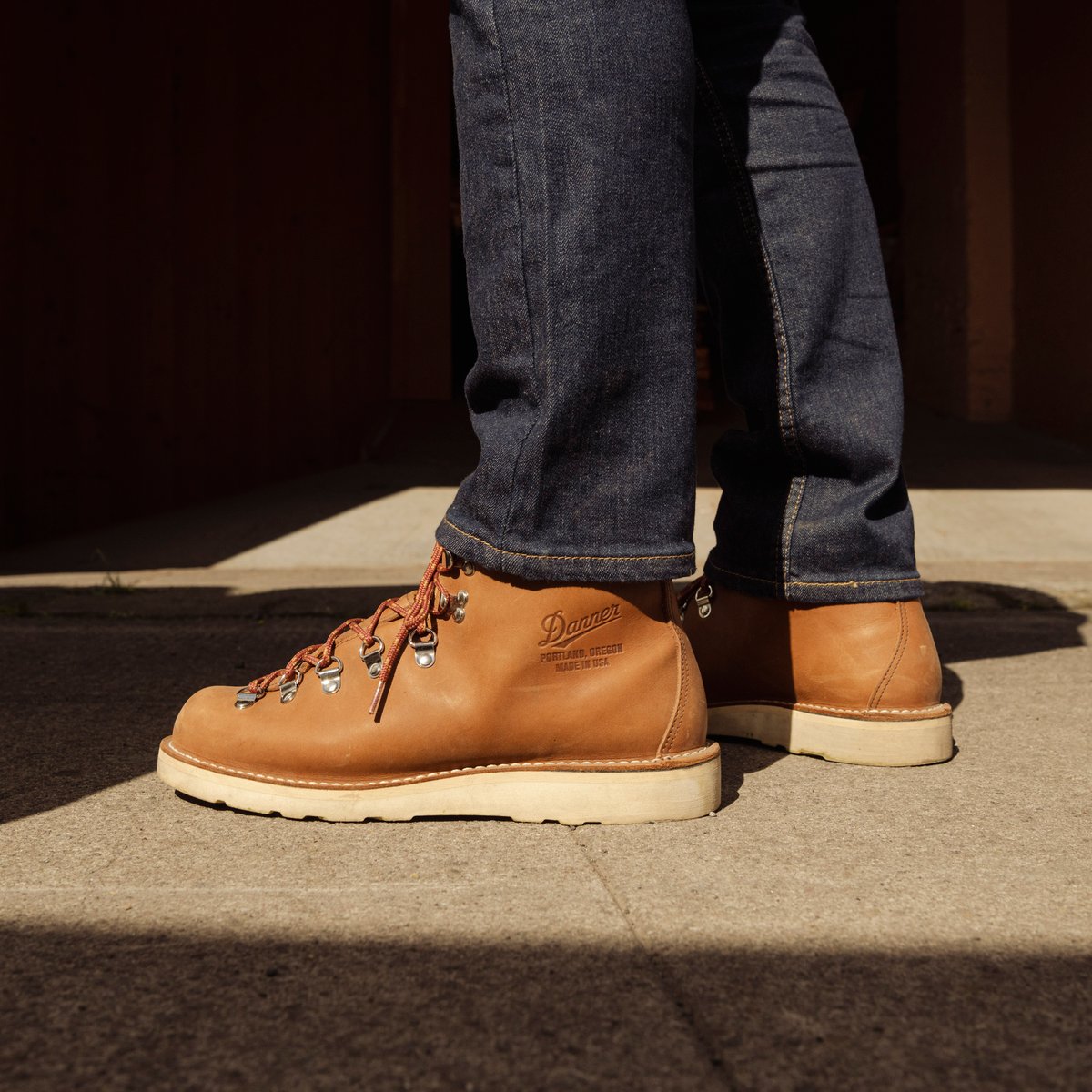 Mountain Light Kenton / Danner
