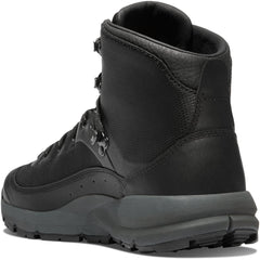 Traverser 600 Black / Danner