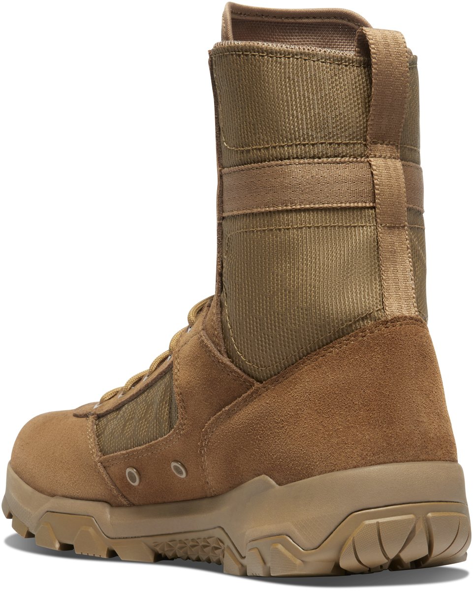 Sonic 8" Coyote / Danner