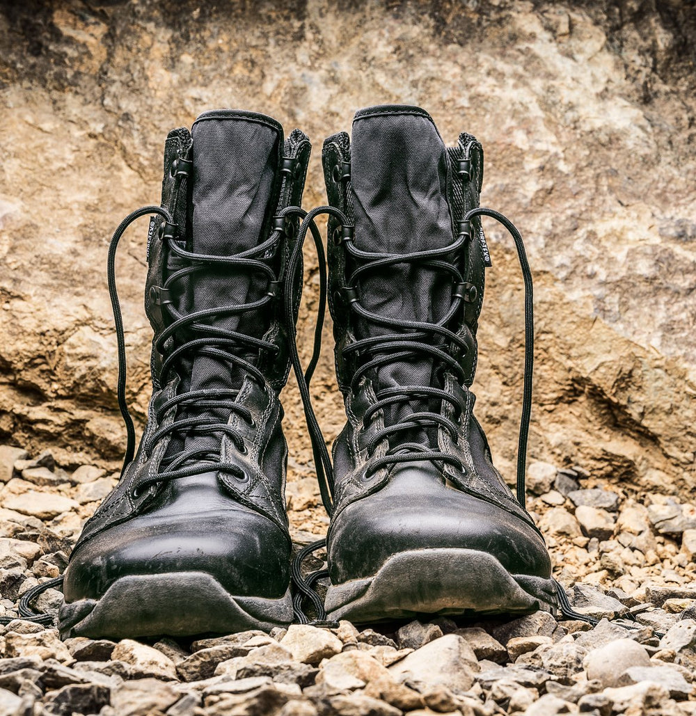 Tachyon Black Gore-Tex / Danner