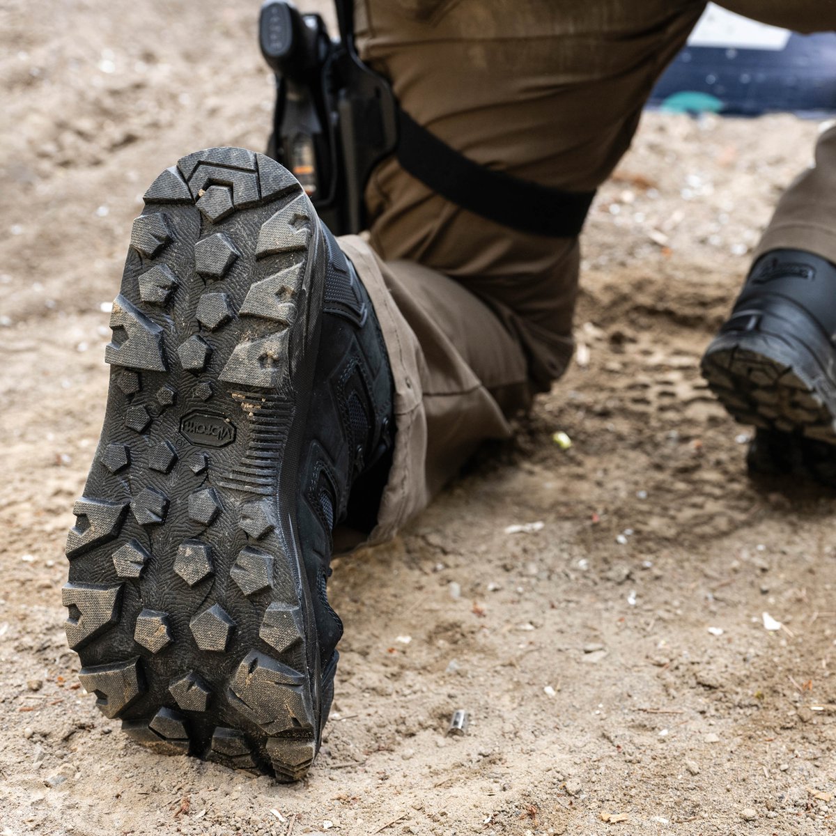Downrange Black / Danner