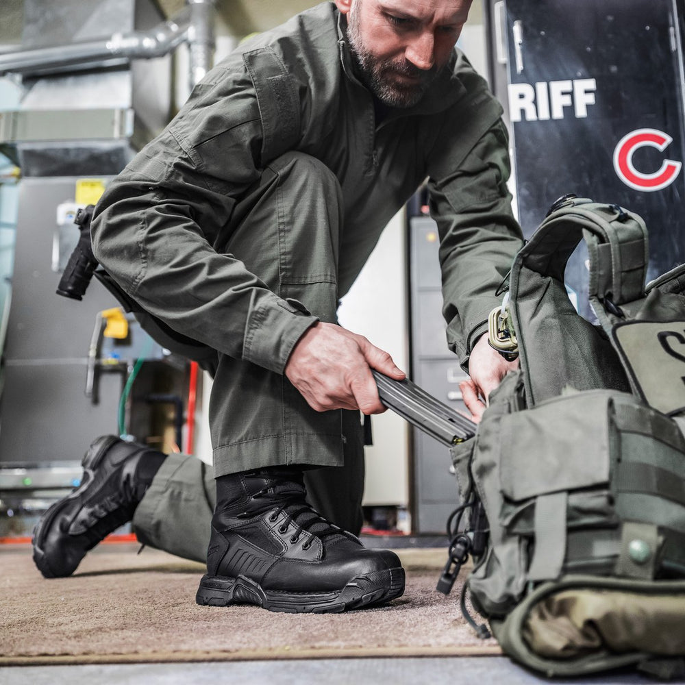 Striker Bolt 8" Black / Danner