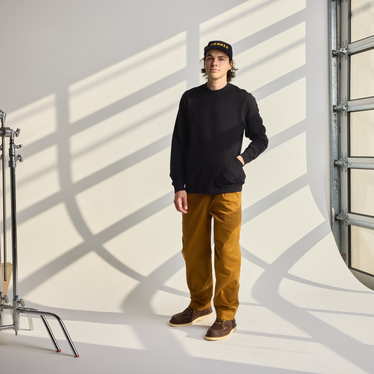 DWR Cotton Forager Sweatshirt Black / Danner