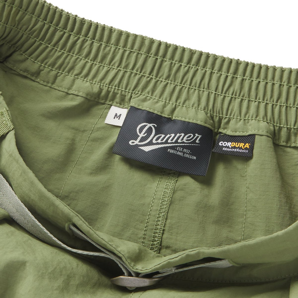Utility Shorts Olivine / Danner