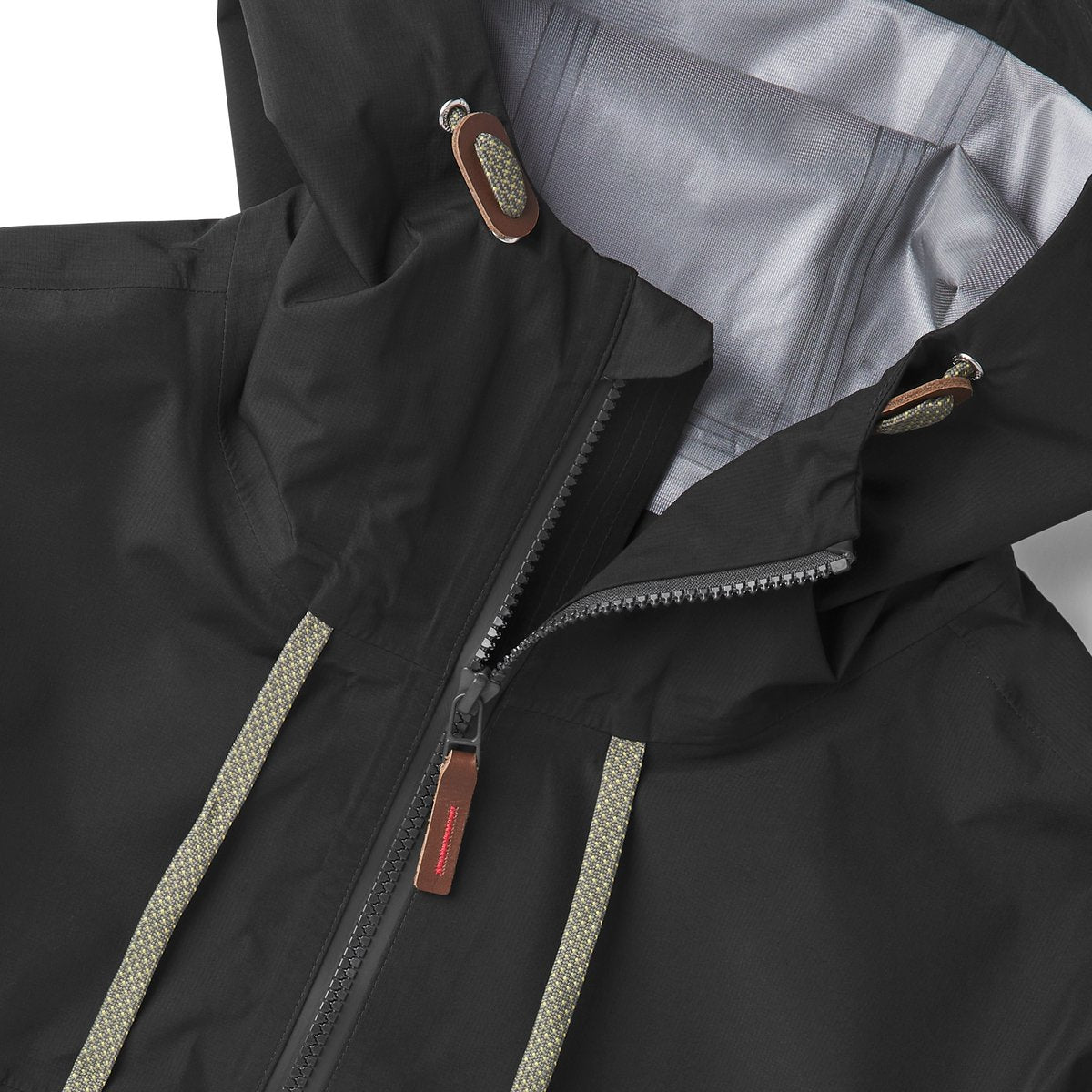 Cascade Crest Packable GTX Jacket Black / Danner