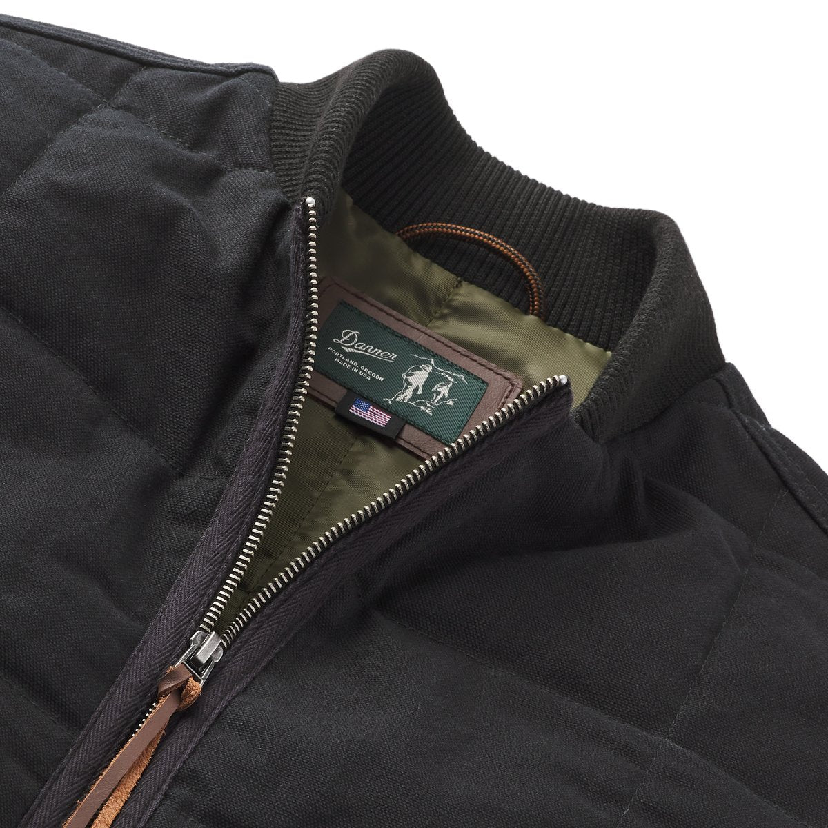 Oxbow Primaloft Vest  Black/Olive / Danner