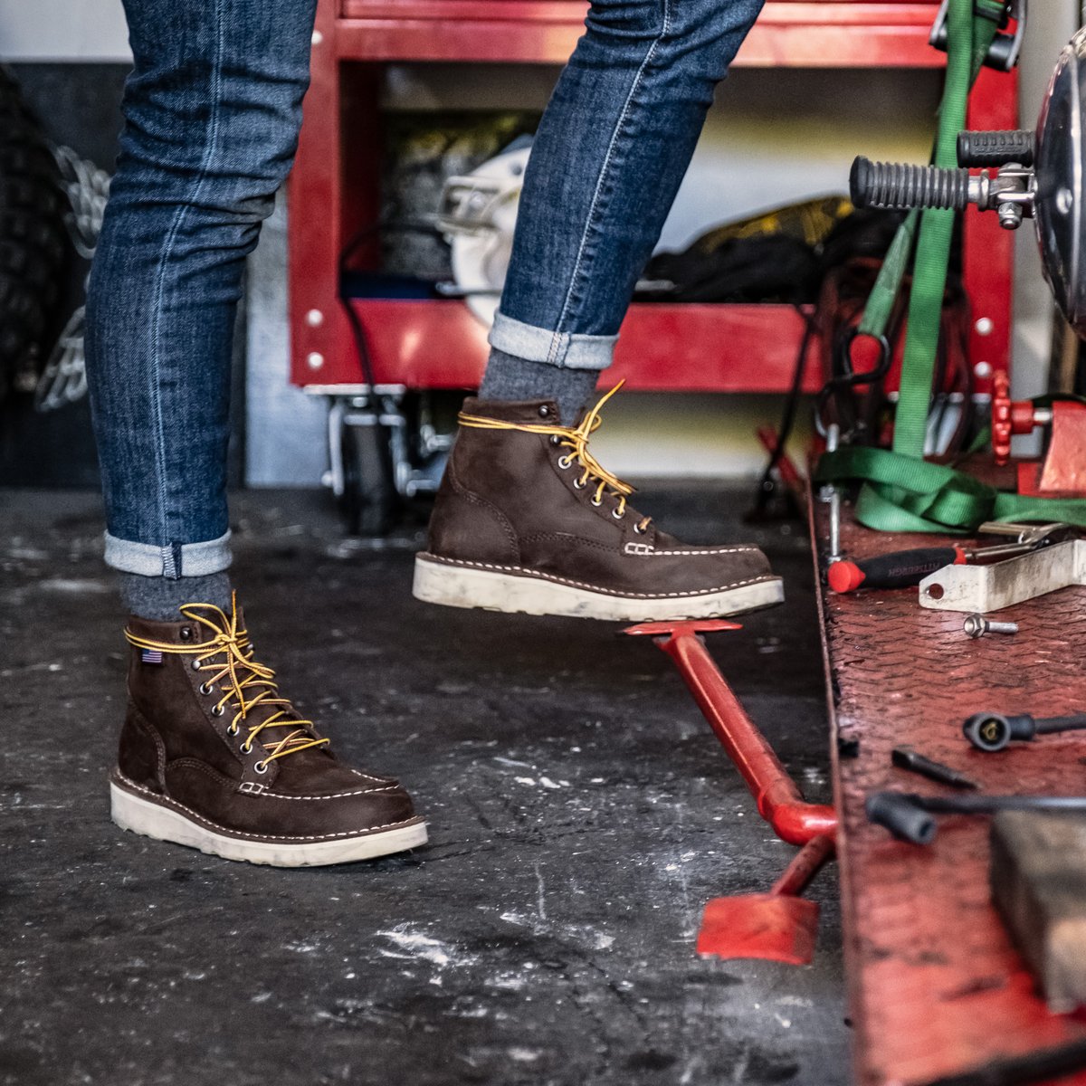 Bull Run Moc Toe 6" Brown / Danner