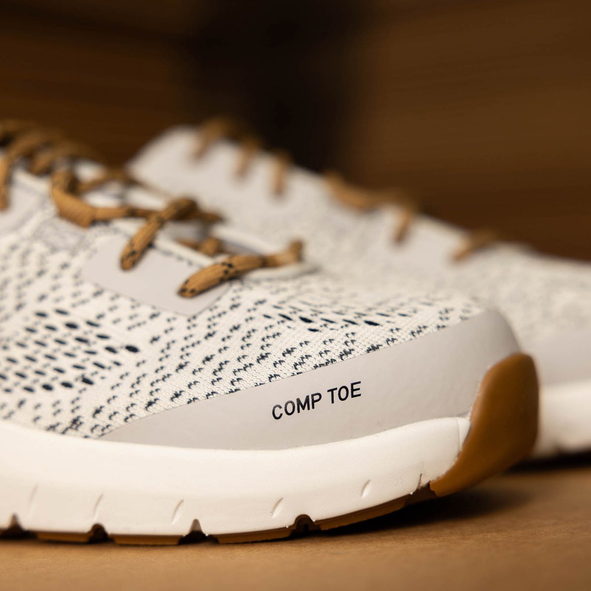 Run Time 3 Gray/White Composite Toe (NMT) / Danner