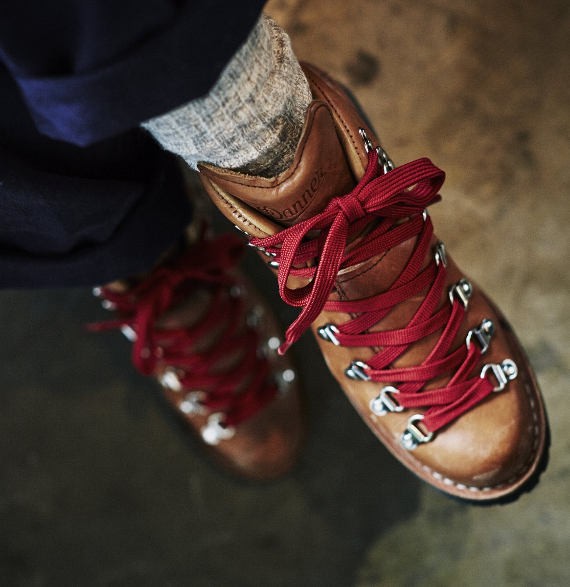 Mountain Light Cascade / Danner