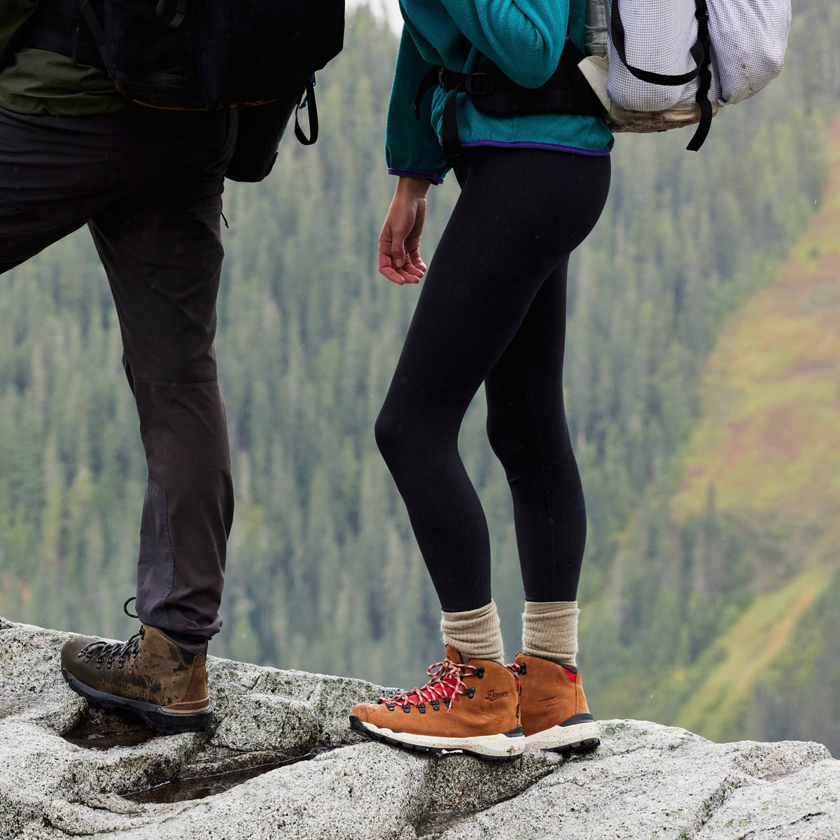 Mountain 600 EVO Mocha Brown/Rhodo Red / Danner