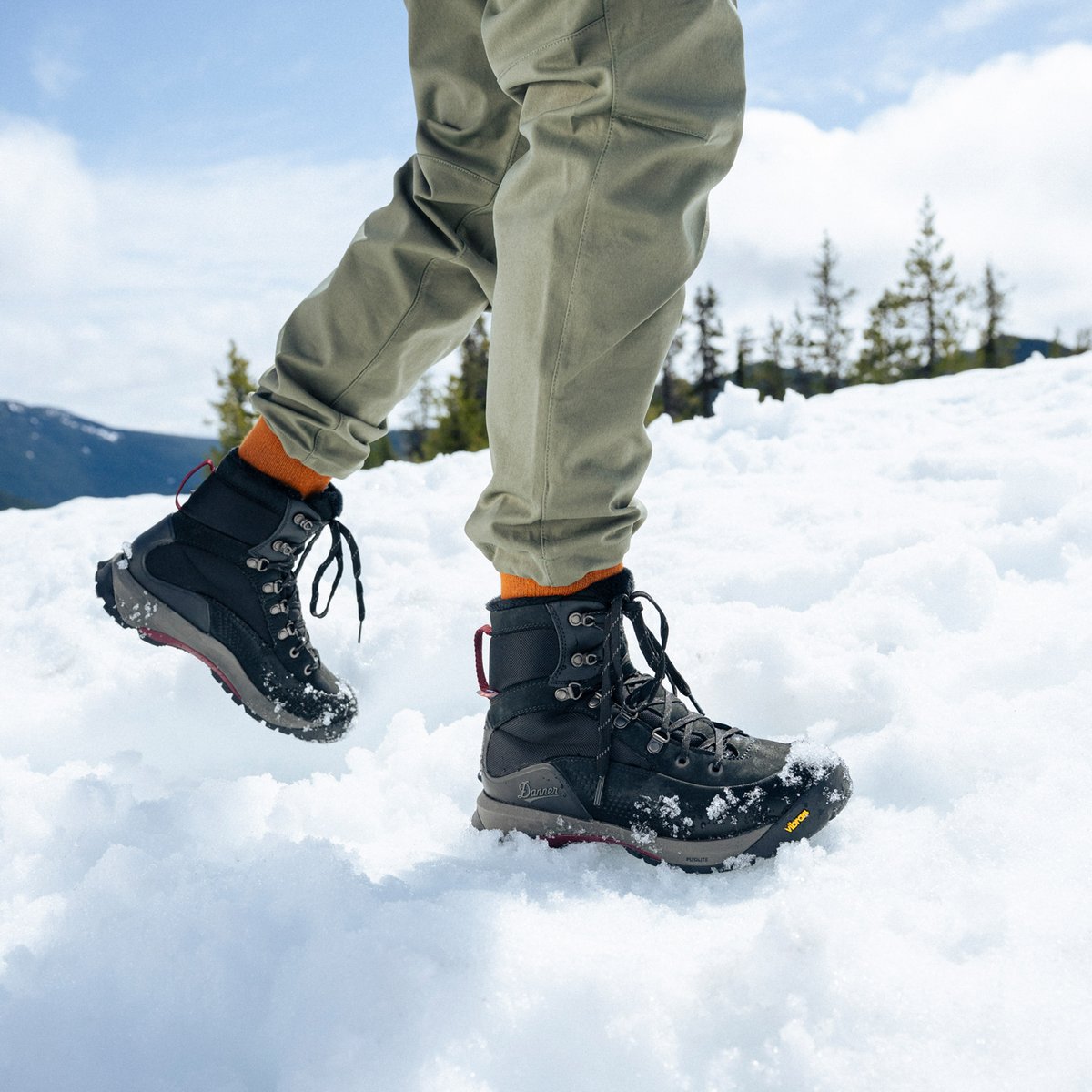 Inquire Winter Jet Black 200G / Danner