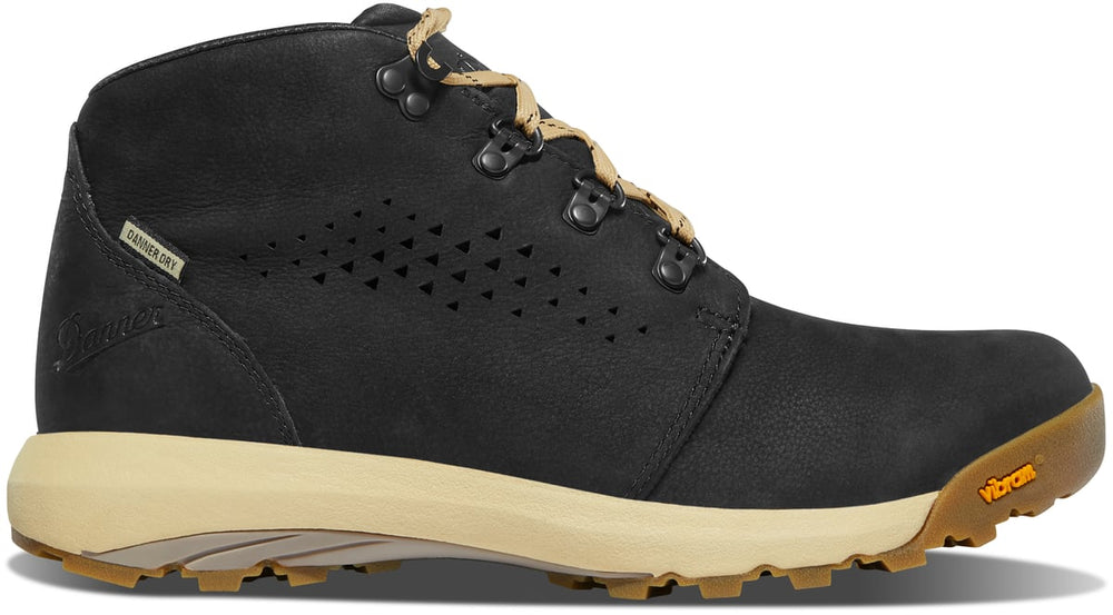 Inquire Chukka Black / Danner
