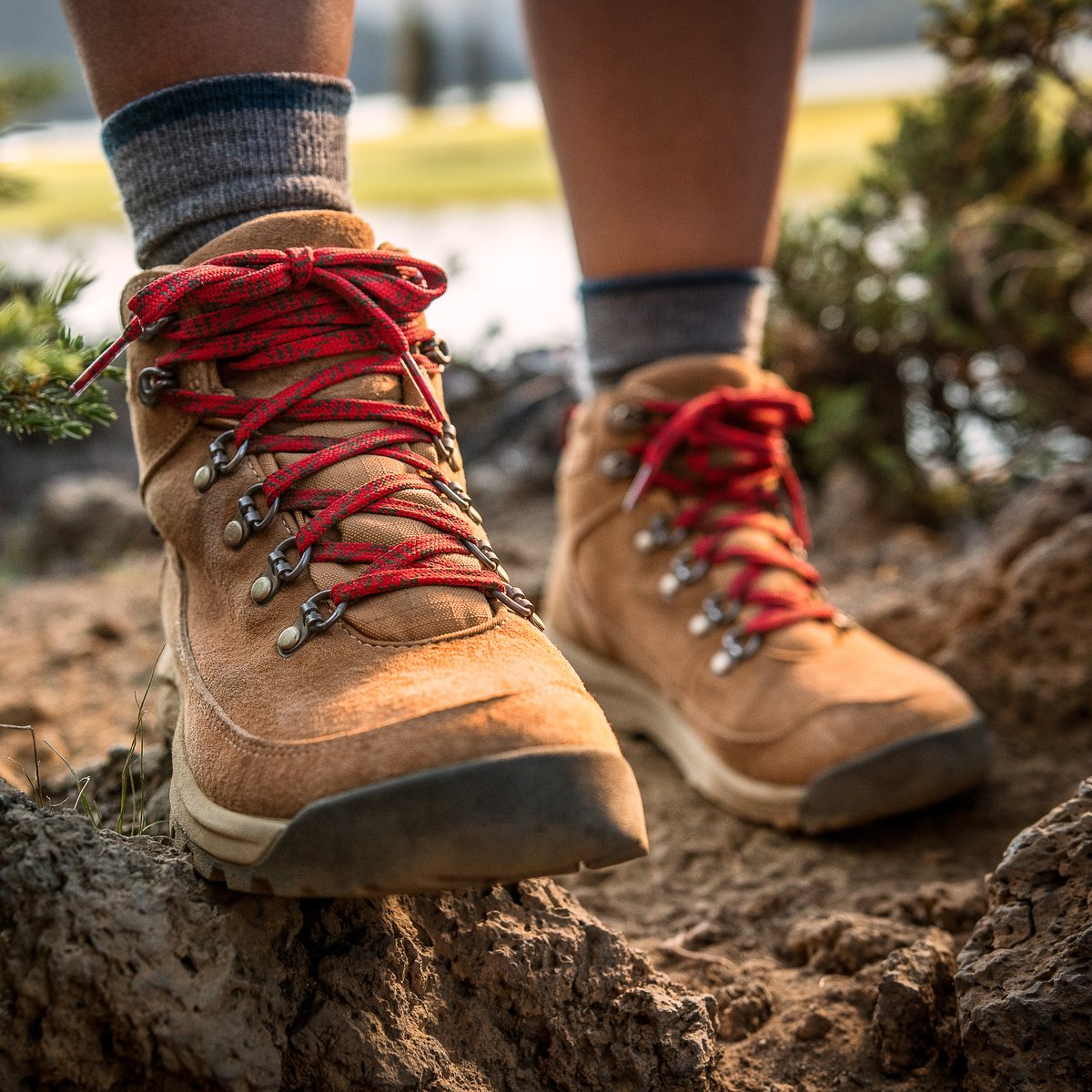 Adrika Sienna / Danner