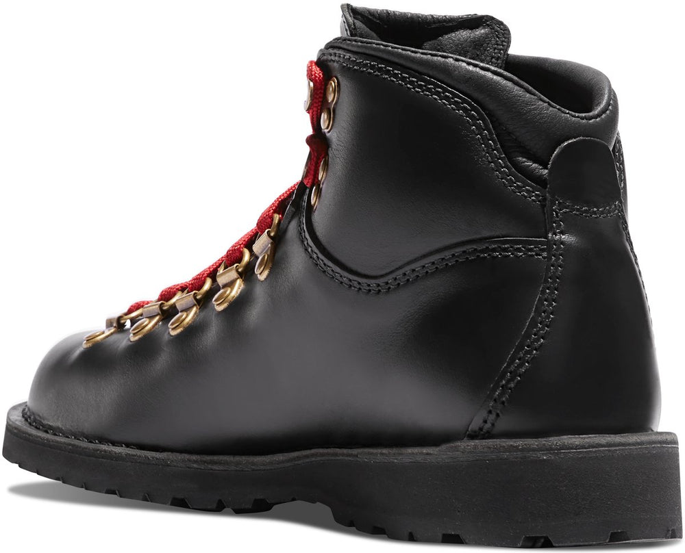Mountain Pass Black / Danner