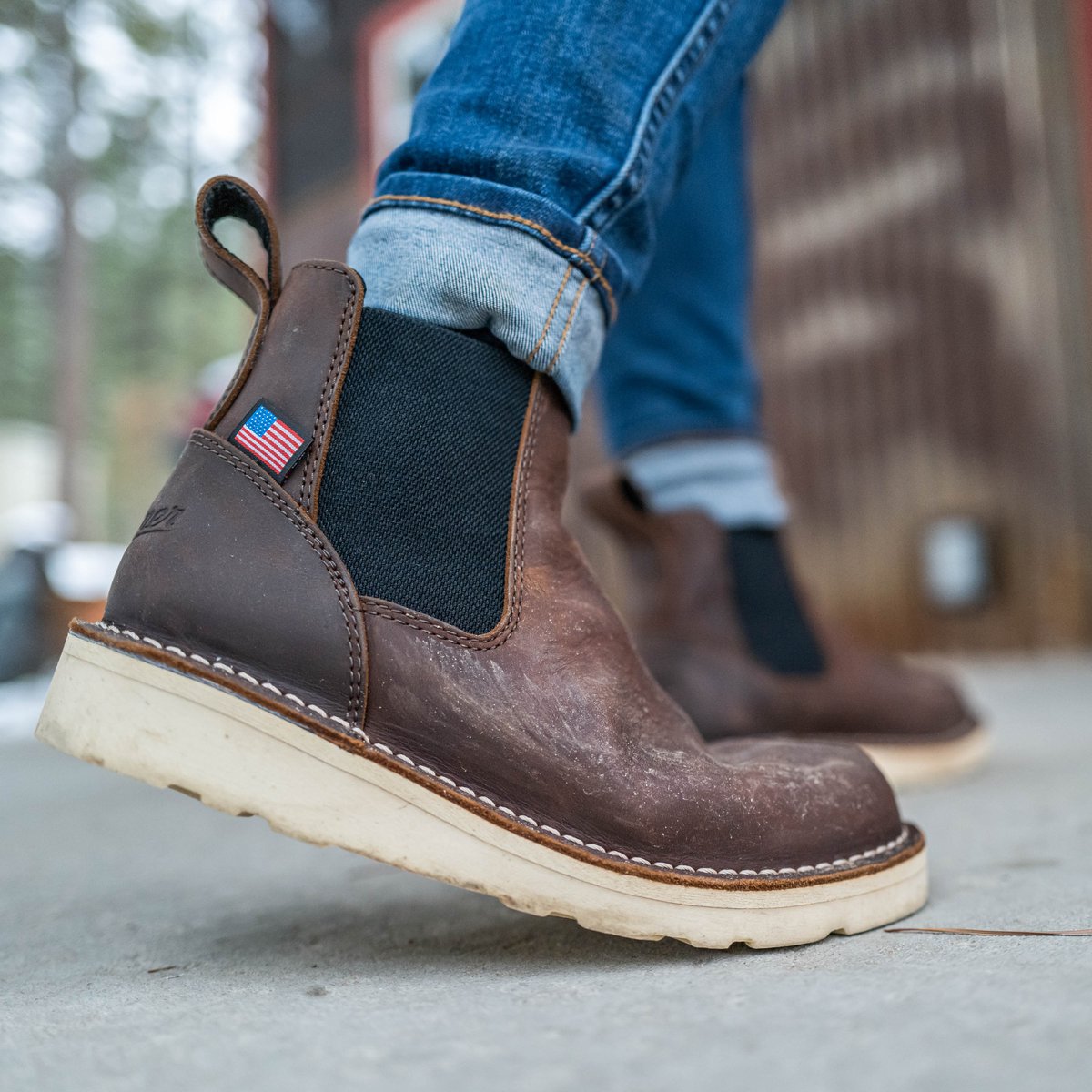 Bull Run Chelsea 5" Brown / Danner