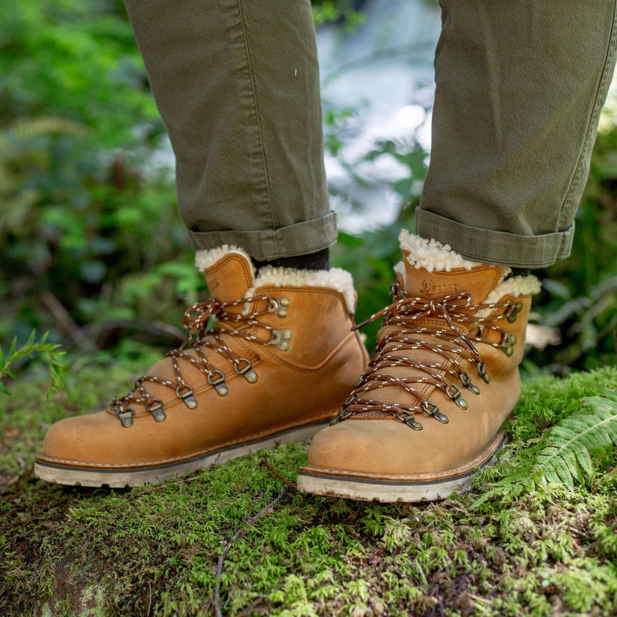 Mountain Pass Shearling Sierra 200G / Danner