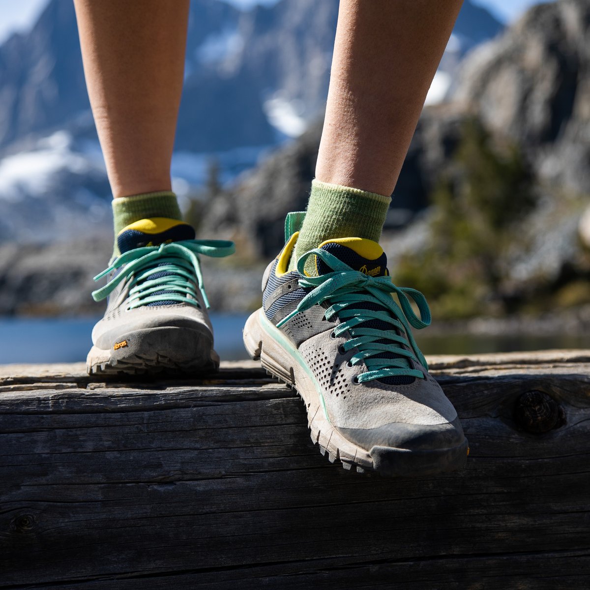 Trail 2650 Gray/Blue/Spectra Yellow / Danner