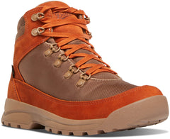Adrika Clay / Danner