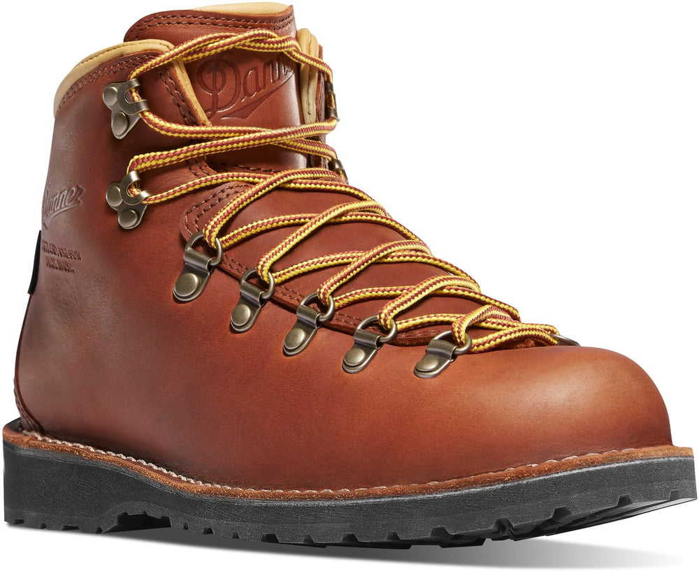 Mountain Pass Cedar / Danner